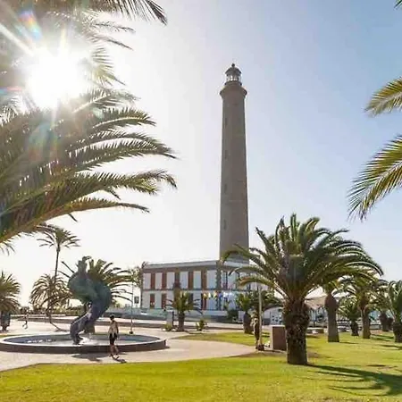 Jogi Playa Del Ingles * San Bartolomé
